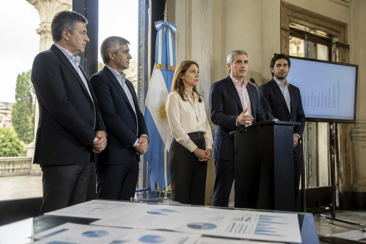 Argentina logra un rollover del 100,26% en su licitación de deuda del 12 de agosto