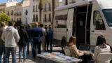 El Bus Labora atiende a 60 personas en Burriana y concentra consultas en GVAJOBS