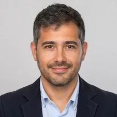 Adrián Tortosa