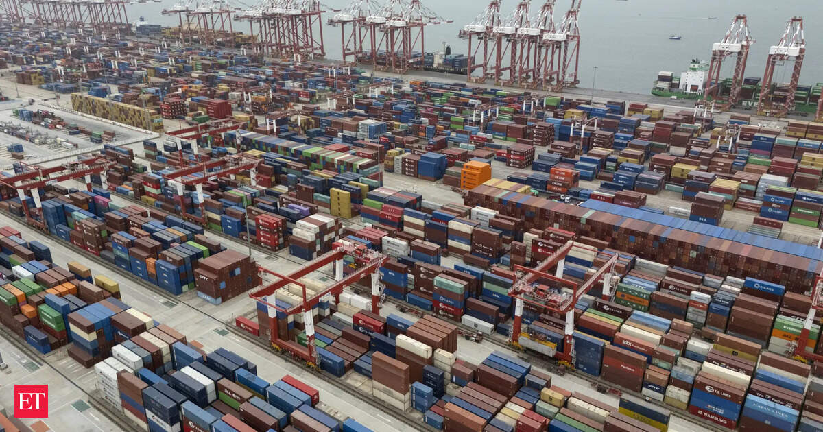 ¿La sorprendente caída del déficit comercial de EE. UU. marcará un nuevo rumbo para la economía? Descubre lo que viene.