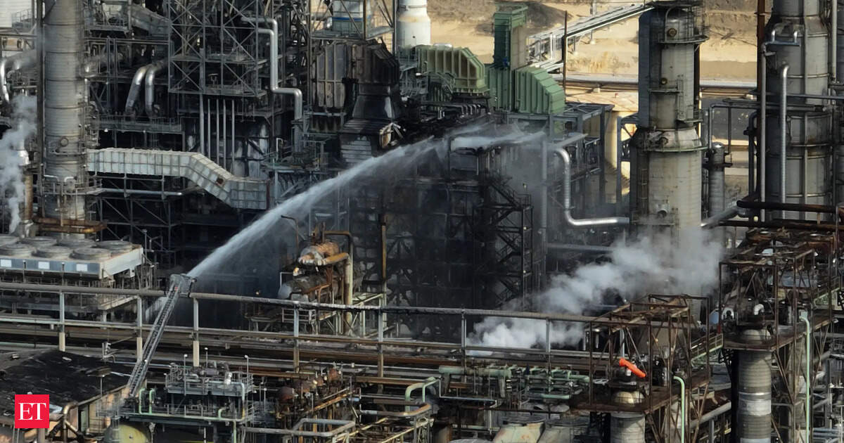 Incendio en la refinería Danubio de MOL: ¿qué impacto tendrá en la producción? Descubre todos los detalles aquí.