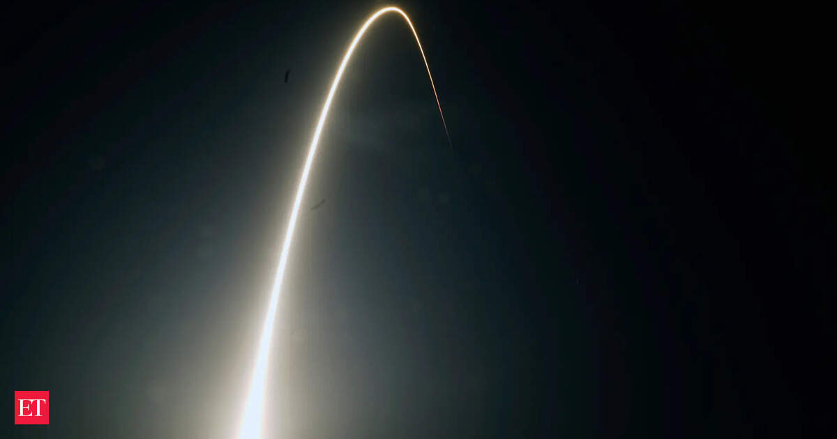 ¿Está Rusia desarrollando un arma secreta para atacar los satélites Starlink de Musk? Descubre la verdad detrás de esta amenaza.