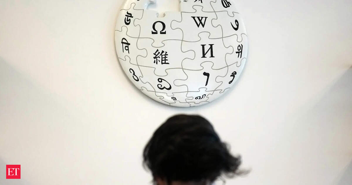 Wikipedia celebra su 25 aniversario con acuerdos sorprendentes de IA: ¿Qué implican para el futuro del conocimiento en línea?