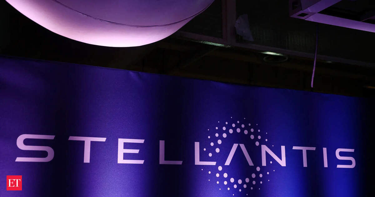 Stellantis sufre una pérdida histórica de 22.3 mil millones y da un giro inesperado: ¿adiós a los coches eléctricos?